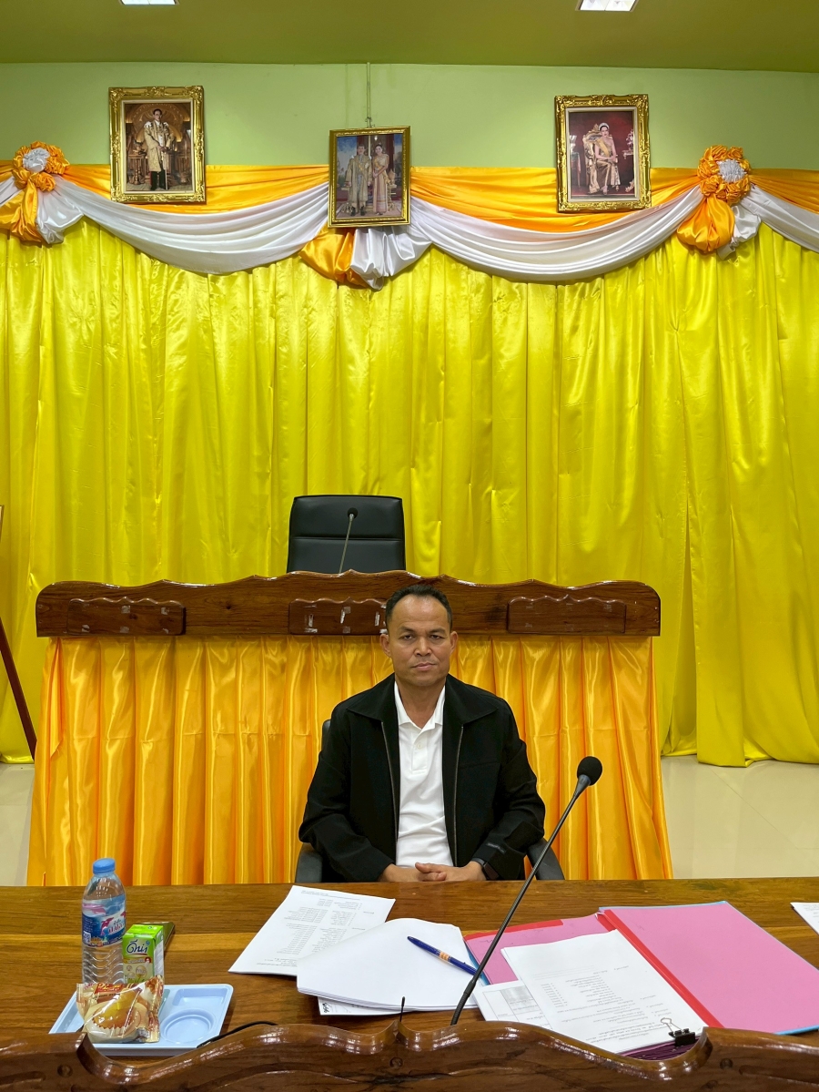 วันอังคารที่ 23 ธันวาคม 2568 นายปุญญพัฒน์ โชตินอก ปลัดองค์การบริหารส่วนตำบล ปฏิบัติหน้าที่ นายกองค์การบริหารส่วนตำบลห้วยข่า ประธานกรรมการกองทุนหลักประกันสุขภาพองค์การบริหารส่วนตำบลห้วยข่า ร่วมประชุมคณะกรรมการกองทุนหลักประกันสุขภาพ