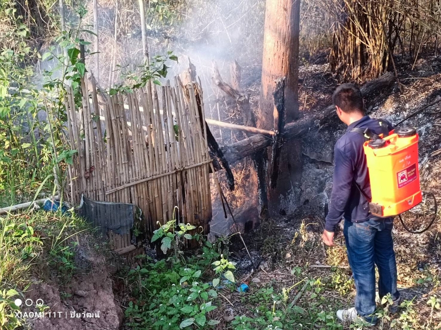 วันพฤหัสบดีที่ 26 มีนาคม 2569 สิบเอกปิยวัฒน์ วริสาร นักป้องกันและบรรเทาสาธารณภัยชำนาญการ พร้อมเจ้าหน้าที่องค์การบริหารส่วนตำบลห้วยข่า ออกระงับเหตุไฟไหม้สวนยางพารา บ้านห้วยข่า หมู่ที่ 23 ตำบลห้วยข่า อำเภอบุณฑริก จังหวัดอุบลราชธานี