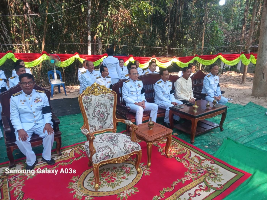 วันพฤหัสบดีที่ 2 เมษายน 2569 นายสมาน ต้นเกษ นายกองค์การบริหารส่วนตำบลห้วยข่า ร่วมทำบุญตักบาตรงานเข้าปริวาสกรรม อุปสมบทพระภิกษุ บรรพชาสามเณร และบวชศีลจาริณี ภาคฤดูร้อน ประจำปี 2569 ณ วัดป่าศรีมงคล อำเภอบุณฑริก จังหวัดอุบลราชธานี