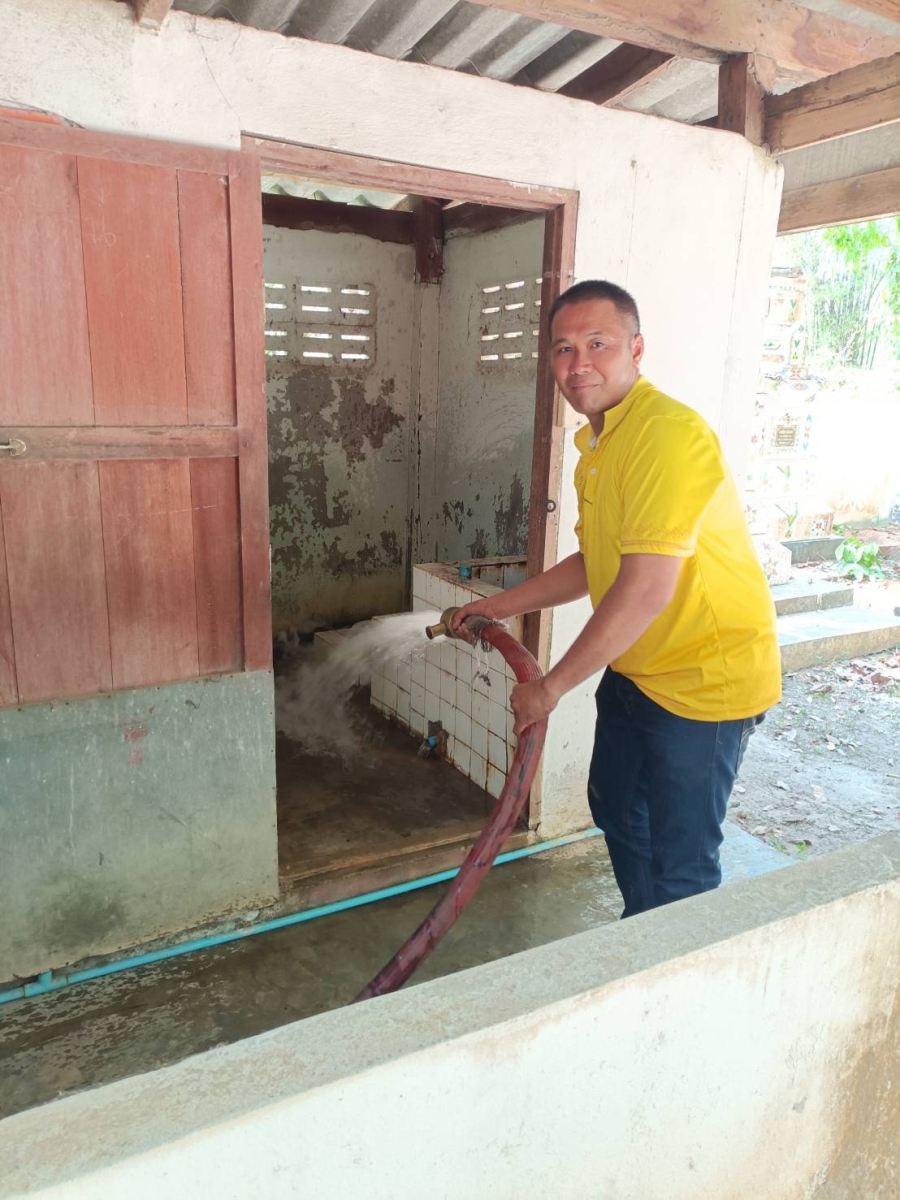 วันจันทร์ที่ 9 มีนาคม 2569 เจ้าหน้าที่ งค์การบริหารส่วนตำบลห้วยข่า ออกส่งน้ำเพื่ออุปโภคบริโภควัดบ้านคำบาก บ้านคำบากหมู่ที่ 6 ตำบลห้วยข่า อำเภอบุณฑริก จังหวัดอุบลราชธานี